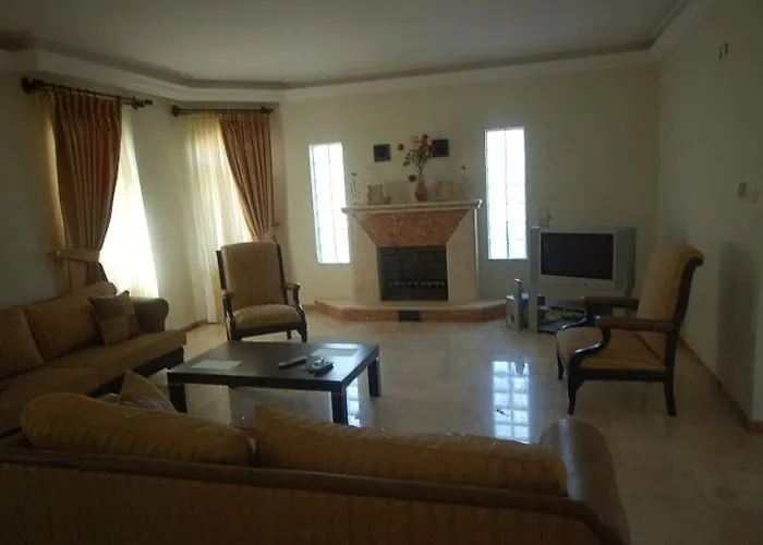 Riverside Triplex With Garden & Pool فيلة ألانيا